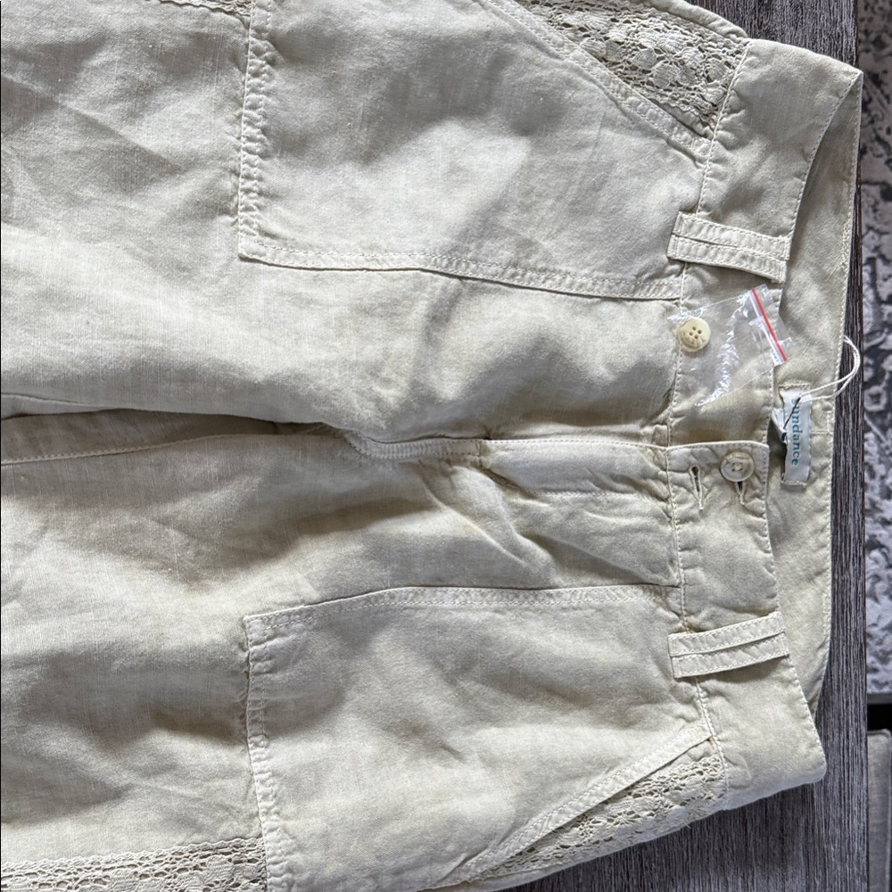Sundance light Green Cropped Pants with Lace Accents